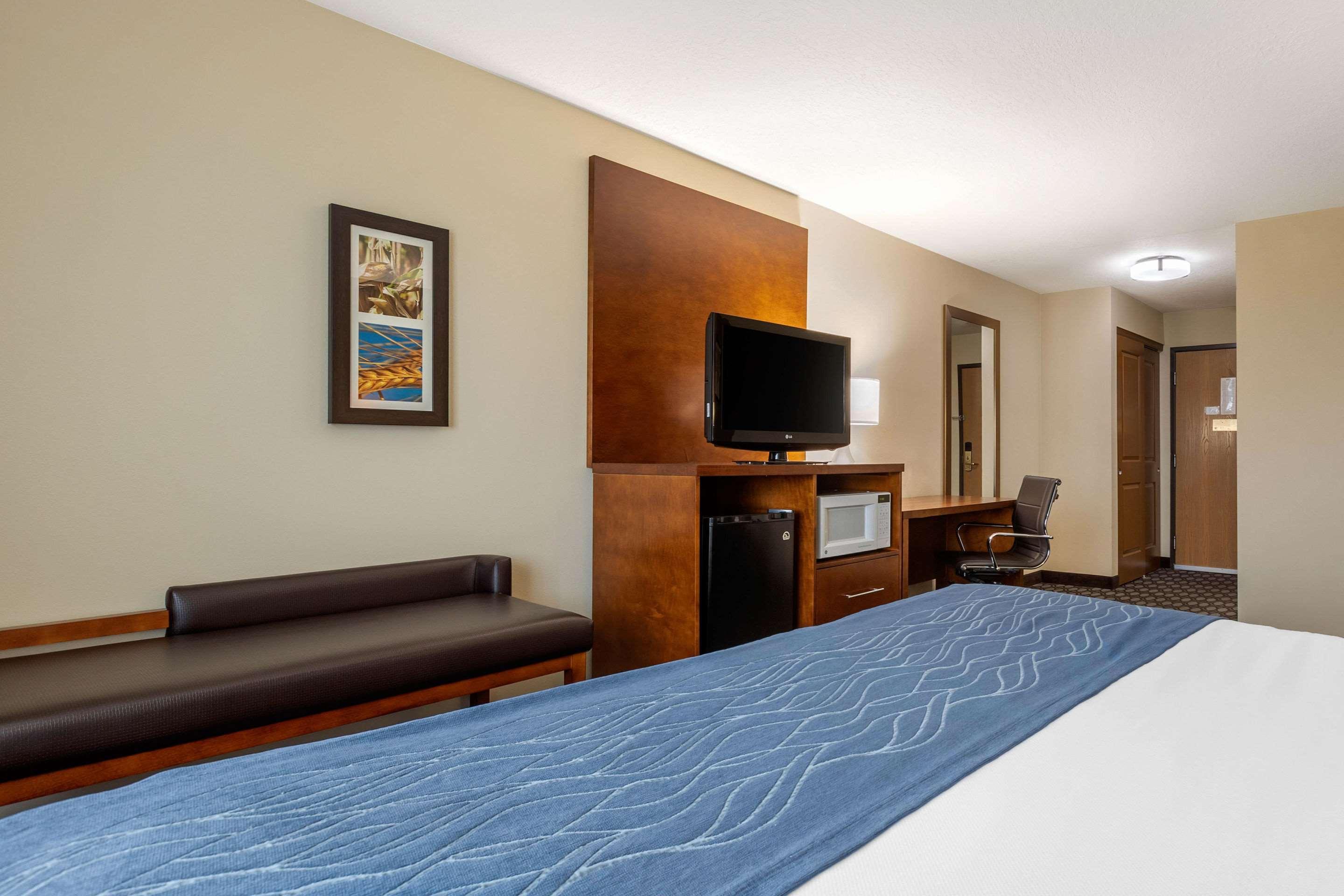Story City Comfort Inn מראה חיצוני תמונה