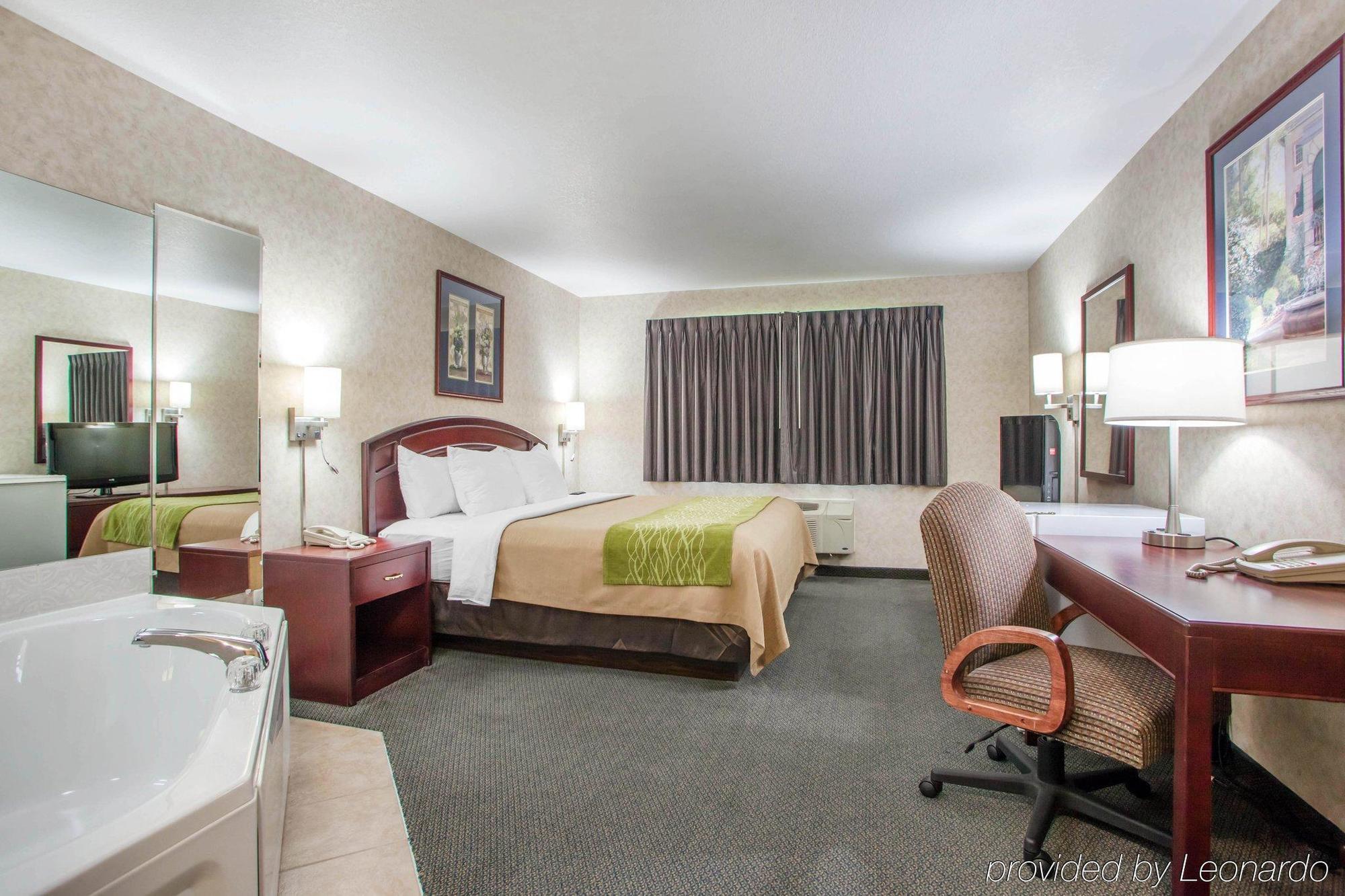 Story City Comfort Inn מראה חיצוני תמונה