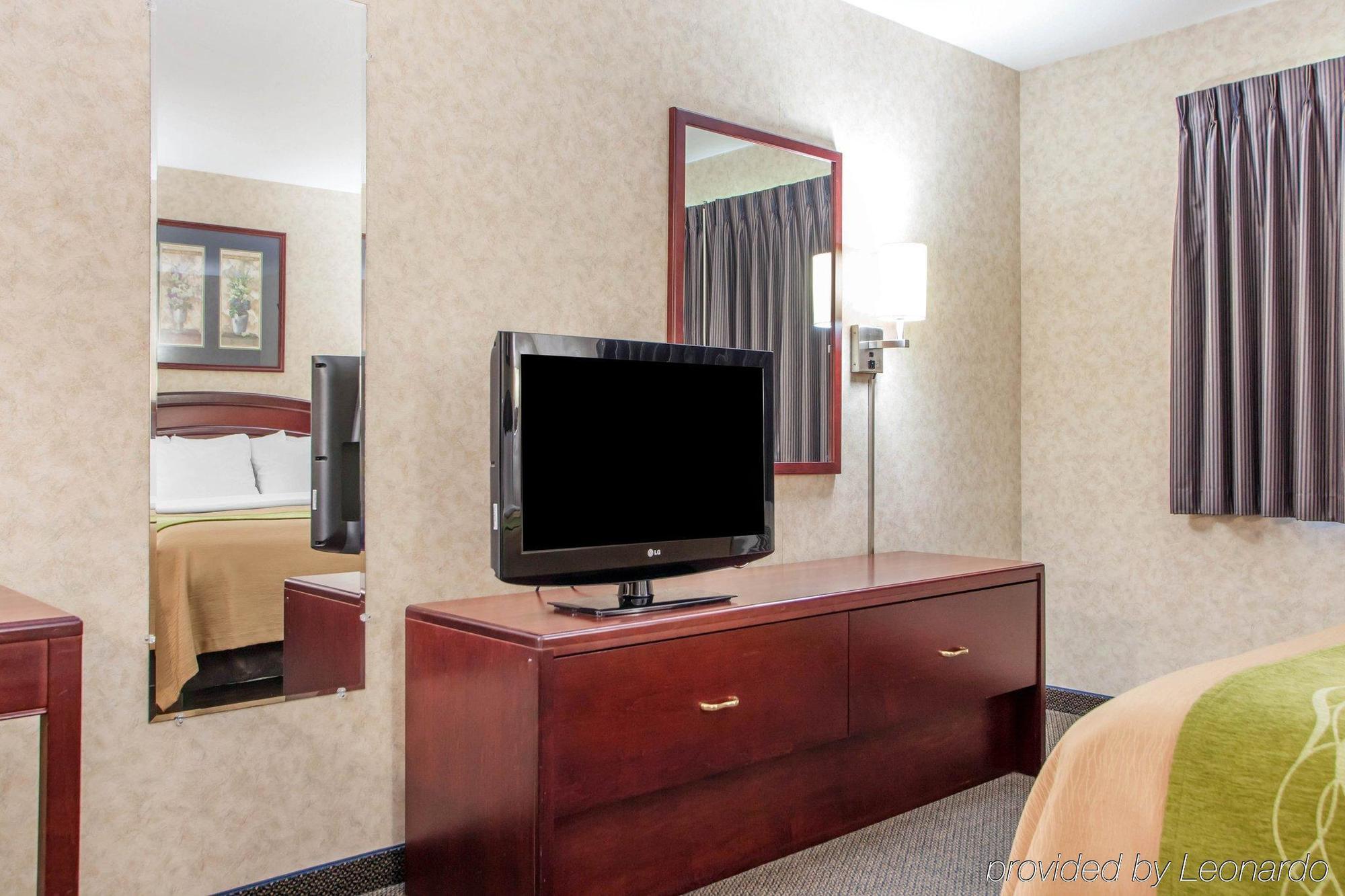 Story City Comfort Inn מראה חיצוני תמונה